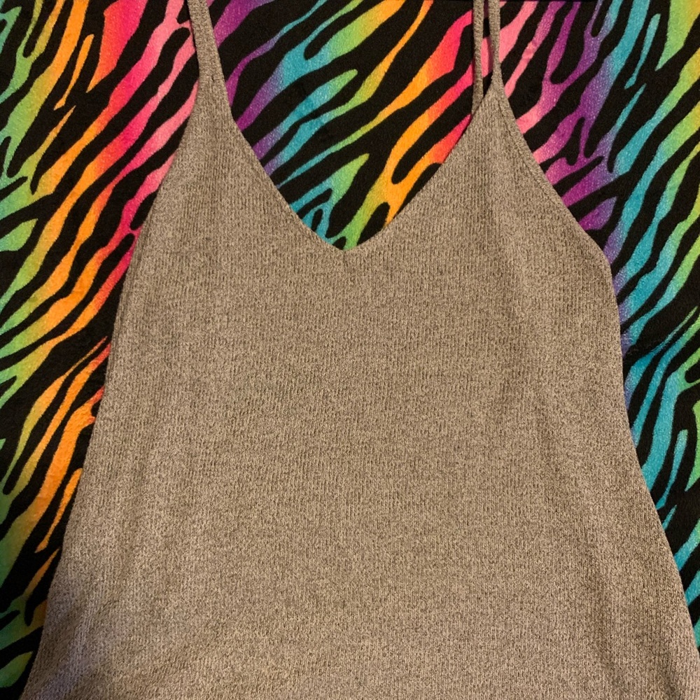 Grey tank